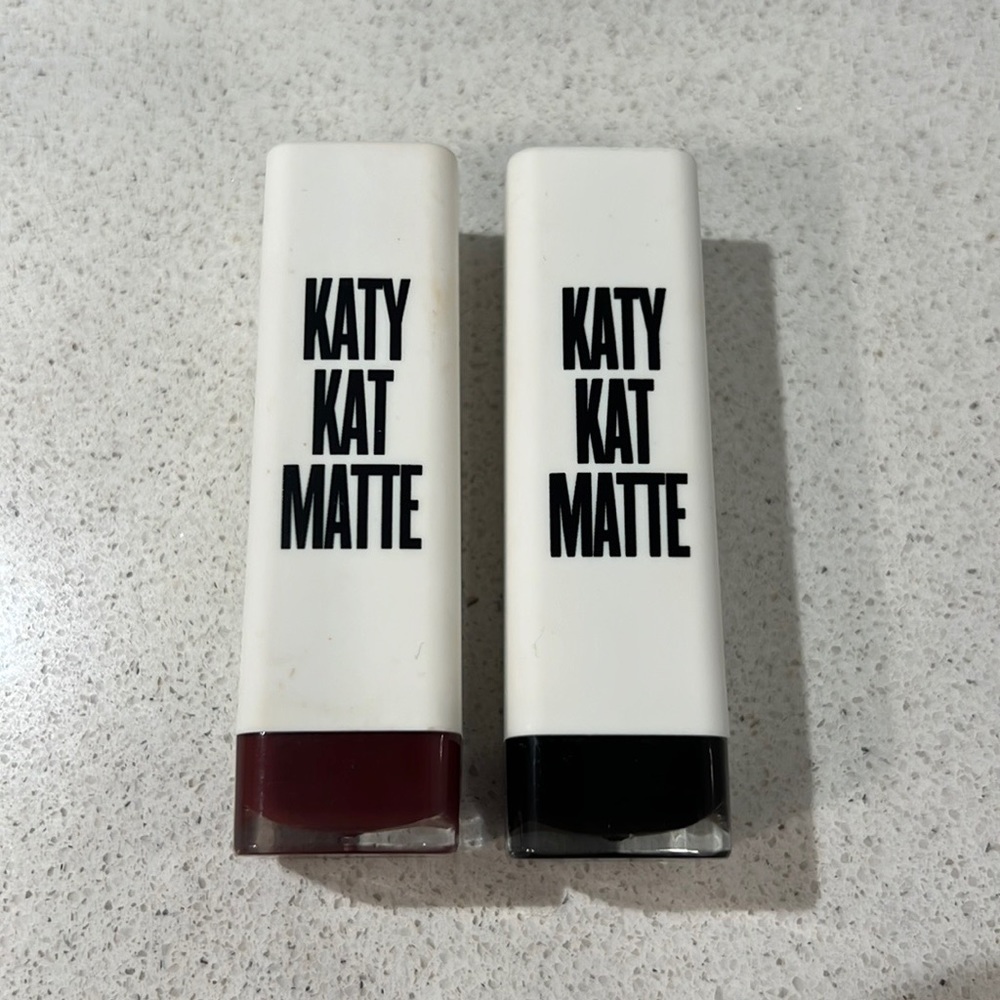 ✨COVERGIRL & KATY PERRY COLLABORATION✨ Katy Kat Matte Lipsticks - Set of 2